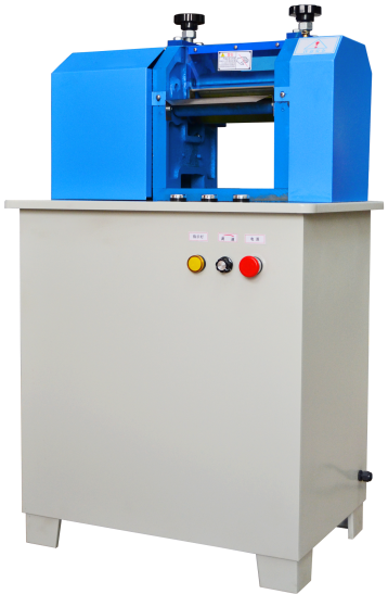 Machine de tranchage des sp&eacute;cimens