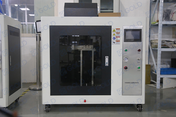 Appareil de test de propagation de la flamme de surface du tissu