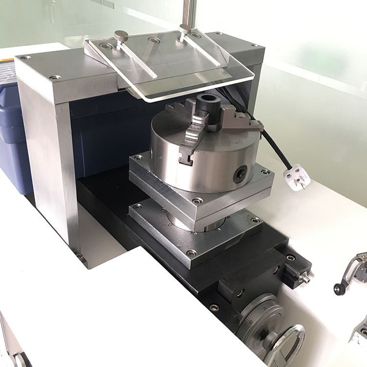 Machine de découpage d'isolation de câble XLPE