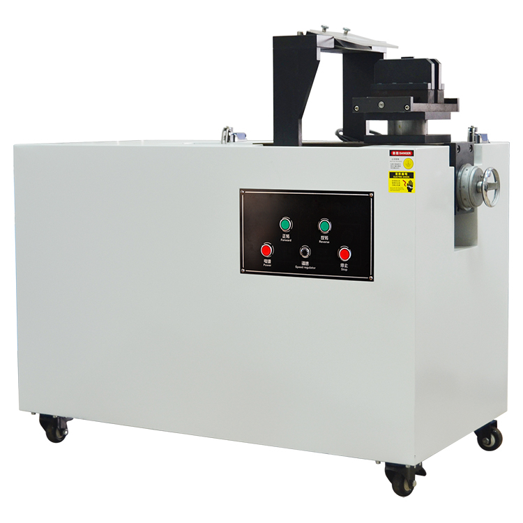 Machine de découpage d'isolation de câble XLPE