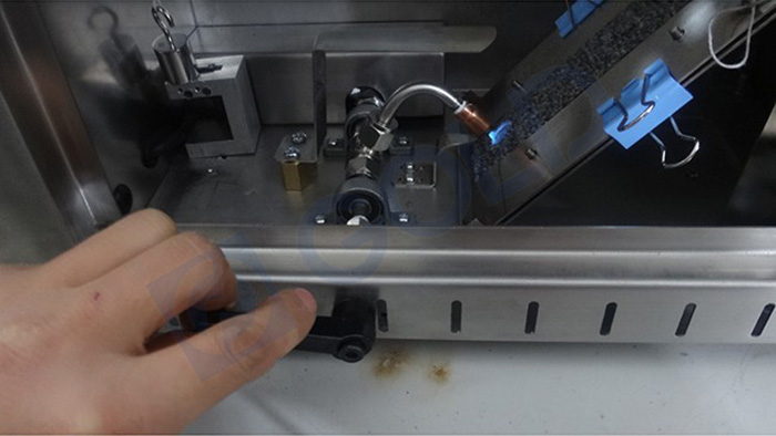 Testeur de taux de propagation de la flamme textile de 45 degr&eacute;s